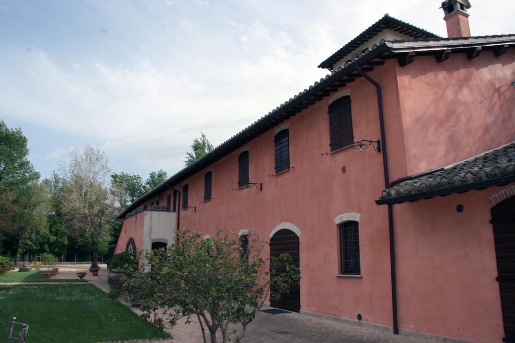 Agriturismo Il Molino Antico - 5 Girasoli Spoleto Exterior foto